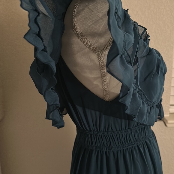 Off shoulder Dress NEW - Picture 9 of 9